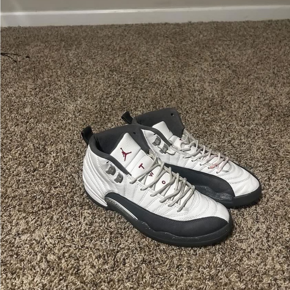 Air Jordan 12